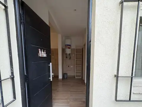 Depto Tipo Casa en Alquiler al Este