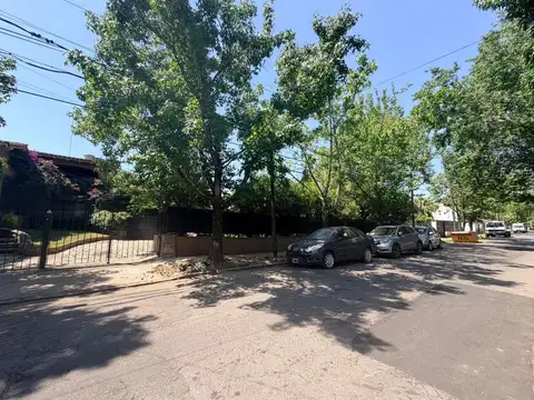 Casa 6 ambientes con 4 baños