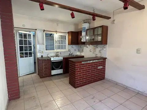 Depto Tipo Casa 3 ambientes con 1 baño