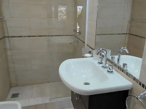 Departamento 3 ambientes con 2 baños