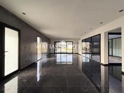 Casa en Alquiler en Solar de alvarez Barrio Privado, USD 1.700