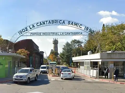 Tres Arroyos 329