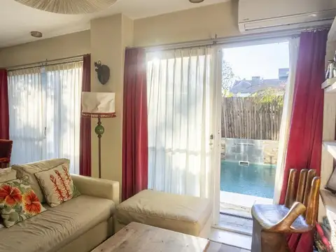 Casa 4 ambientes con 2 baños