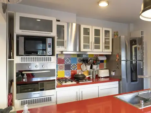 Casa en Venta con 1 cochera