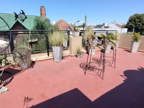 Depto Tipo Casa en Venta de 3 ambientes