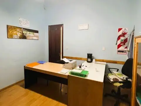 Casa en Alquiler con 1 cochera