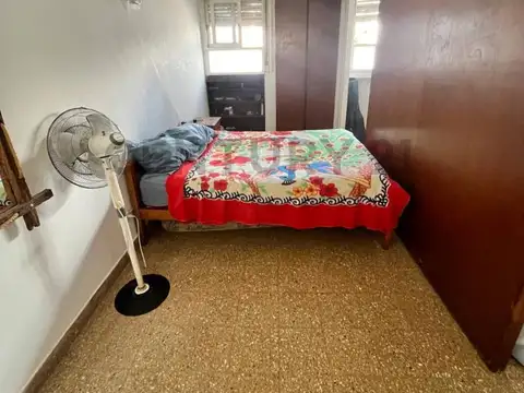 1 Entre 59 y 60 1300, Piso 0