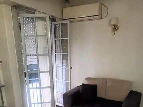 DOS AMBIENTES EN RECOLETA CON RENTA