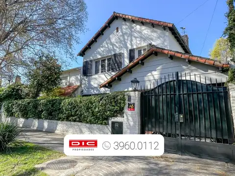 Casa 3 dormitorios Venta Acassuso - Vias/Libertador