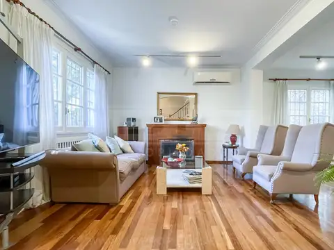 Casa en Venta en Acassuso Vías  /  Libertador, USD 660.000