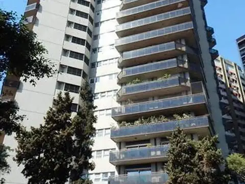 Av. Del Libertador 300