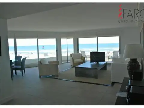 Departamento en Alquiler de 3 dormitorios