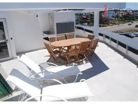 Apartamento en Montoya 3 dormitorios y servicio