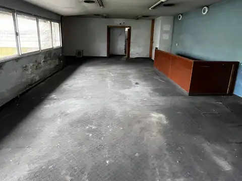 DEPOSITO  Y OFICINAS EN VENTA