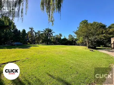 Casa quinta 9 ambientes en venta/alquiler en Barrio Parque El Trébol