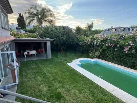IMPECABLE CASA REFACCIONADA EN BARRIO PRIVADO DALVIAN SE FINANCIA!