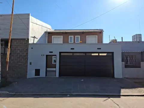 MODERNA PROPIEDAD, TOTALMENTE NUEVA, LOTE 8,66 X 24,16