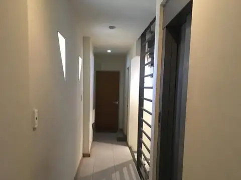 OFICINA CON DIVISORES (3)