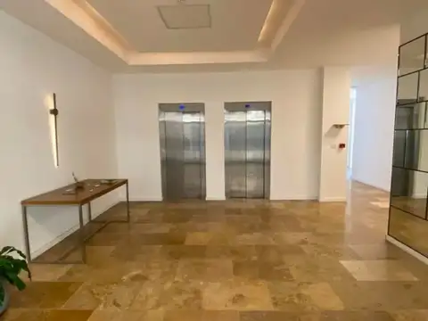 Departamento en Venta con 1 cochera