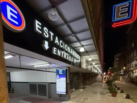 Cochera en Venta en Microcentro, Centro