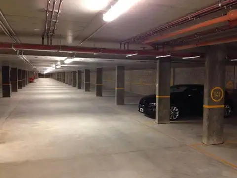 *VENTA COCHERA CUBIERTA EN SUBSUELO * *VILANOVA RAMOS *ÚNICAMENTE PARA COPROPIETARIOS DEL EDIFICIO