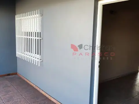 Depto Tipo Casa en Alquiler al Este