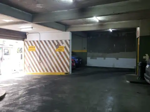 Cochera en Venta para coche mediano