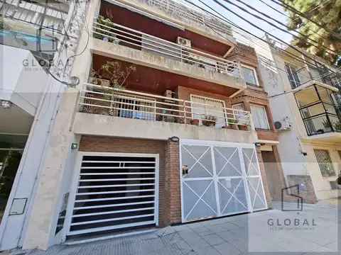 Venta Departamento 3 ambientes en Acassuso con balcón y pileta