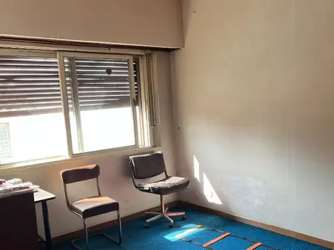 Lomas de zamora venta propiedad en excelente ubicación