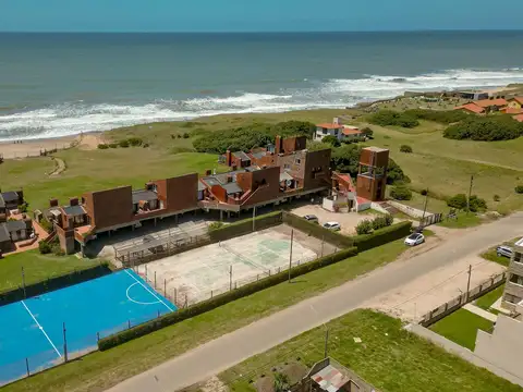 Venta Departamento 2 ambientes, Santa Clara del Mar, con bajada al mar