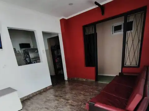 Depto Tipo Casa en Venta de 3 ambientes
