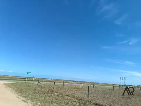 Terreno en venta de 600m2 ubicado en Punta Negra