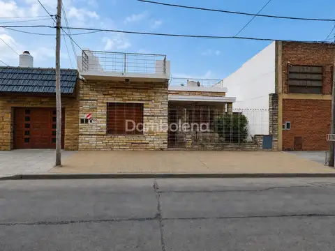 Casa  en Alquiler, Morón