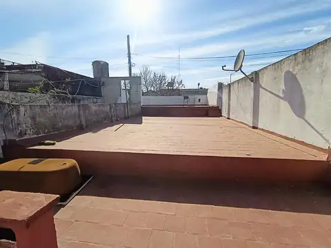 VENTA PH 3 AMBIENTES CN TERRAZA AV.LAFUENTE Y CRUZ