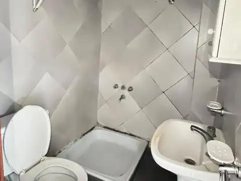 Departamento en Alquiler en Burzaco, $ 350.000