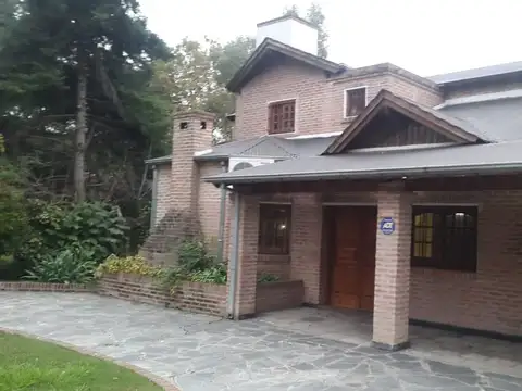 VENTA QUINTA 6 AMBIENTES VILLA UDAONDO-PARQUE LELO