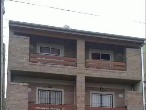 Excelente Departamento 2 amb al frente