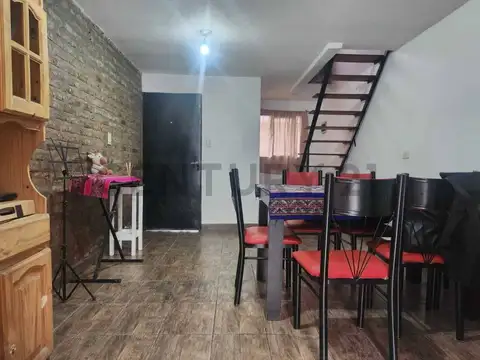 Depto Tipo Casa en Venta de 3 ambientes
