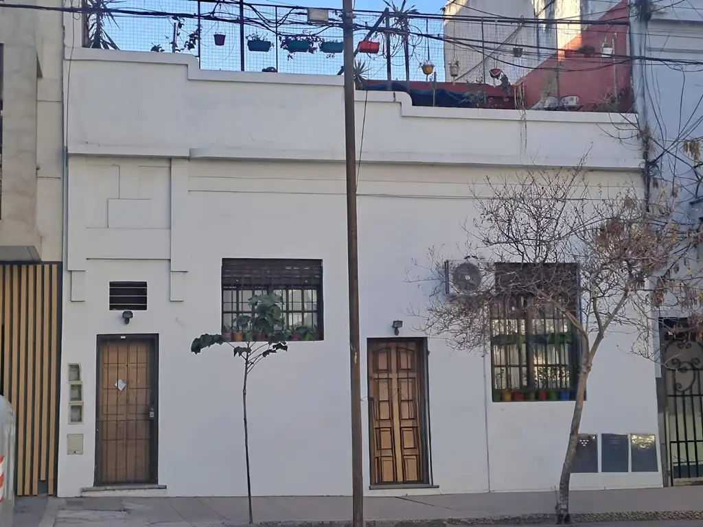 Muñiz 900