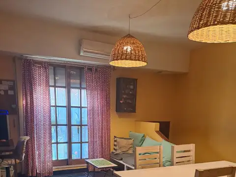 Muñiz 900