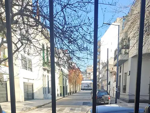 Depto Tipo Casa en Venta de 5 ambientes