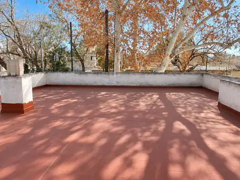 Venta casa 4ta sección ciudad Mendoza