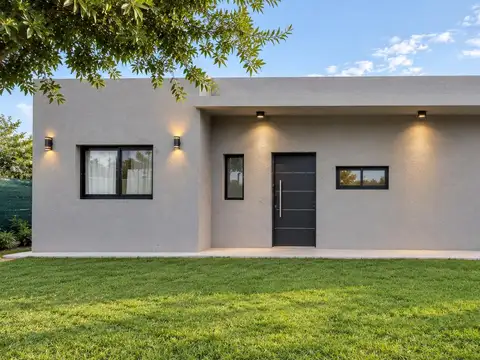 Casa En Venta En San Ramon - Pilar Del Este