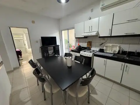 CASA DOS DORMITORIOS CON COCHERA EN BAIGORRIA LADO RIO
