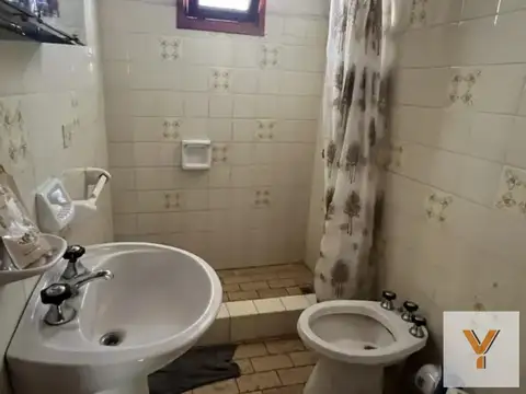 Depto Tipo Casa 2 ambientes con 1 baño