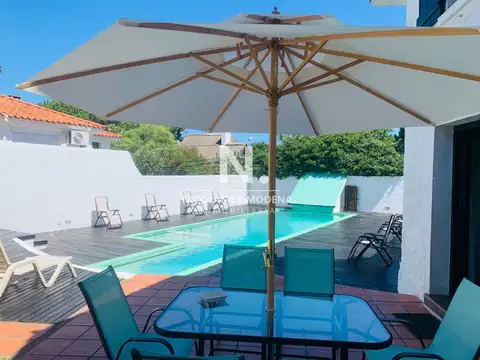 Casa en Alquiler Temporal en Pinares, USD 8.540