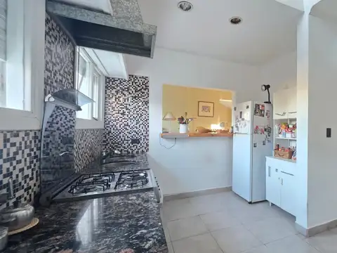 Depto Tipo Casa en Venta 28 años