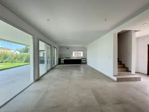 Casa en Alquiler A Estrenar