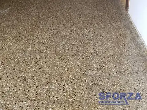 Depto Tipo Casa en Alquiler de 2 dormitorios