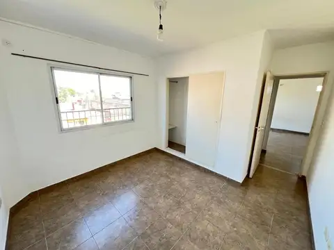 Departamento en Alquiler en Ituzaingo, $ 450.000